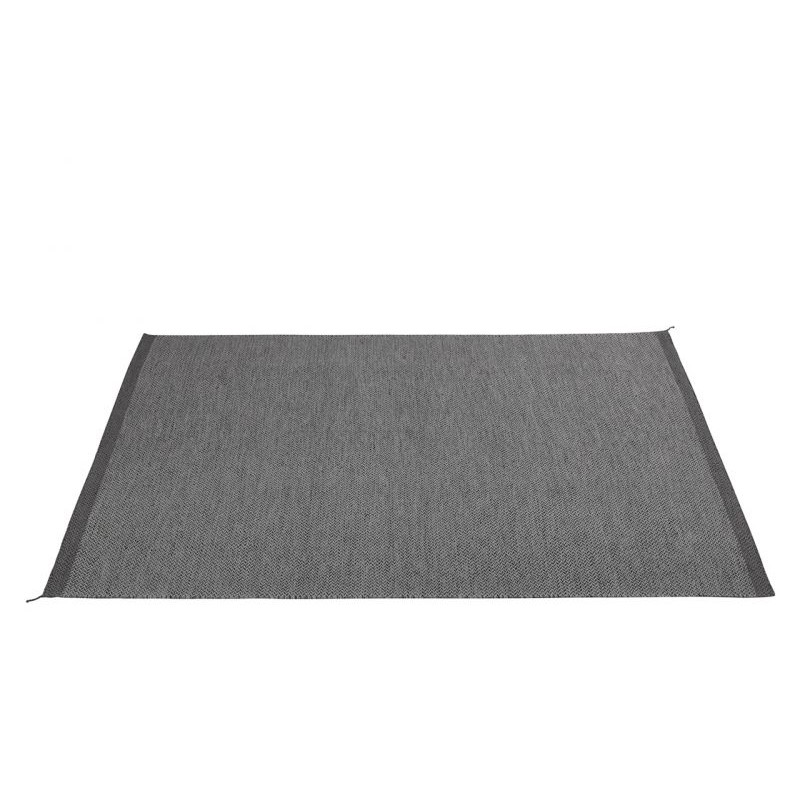 Muuto Ply tummanharmaa matto 200×300